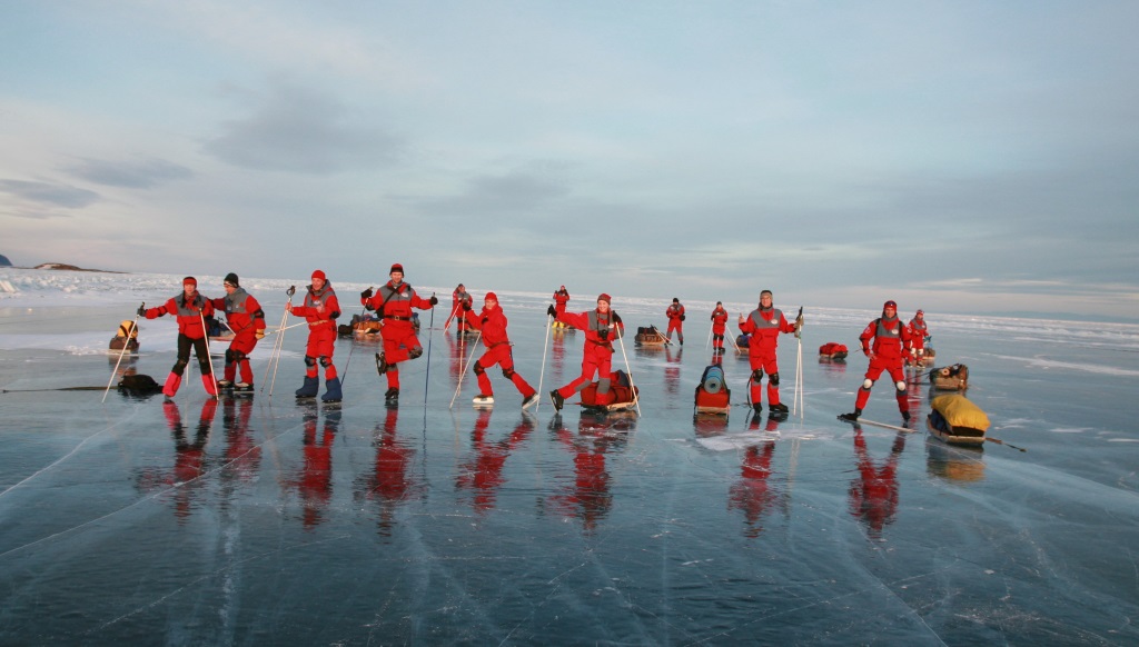 Зимний коньковый поход по Байкалу фирмы ВЕК 2017